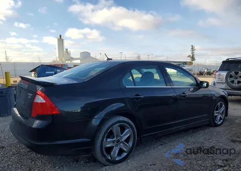 2011 Ford Fusion Sport z USA, uszkodzony, nr VIN 3FAHP0DC2BR171652